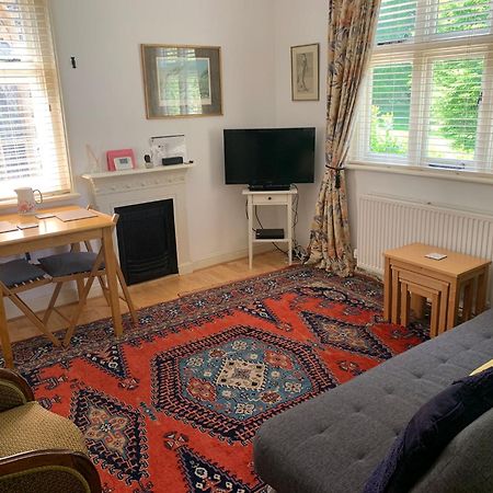 Old School Apartment 1 First Floor Bury St. Edmunds Dış mekan fotoğraf